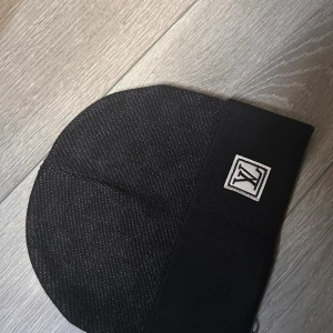 Lv mössa - Helt nytt med tag o allt 
