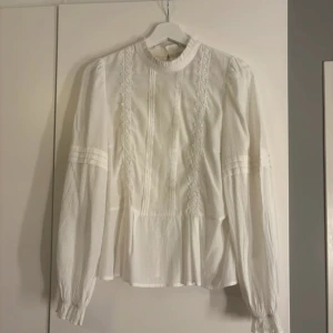 Blus - Jåtte fin blus