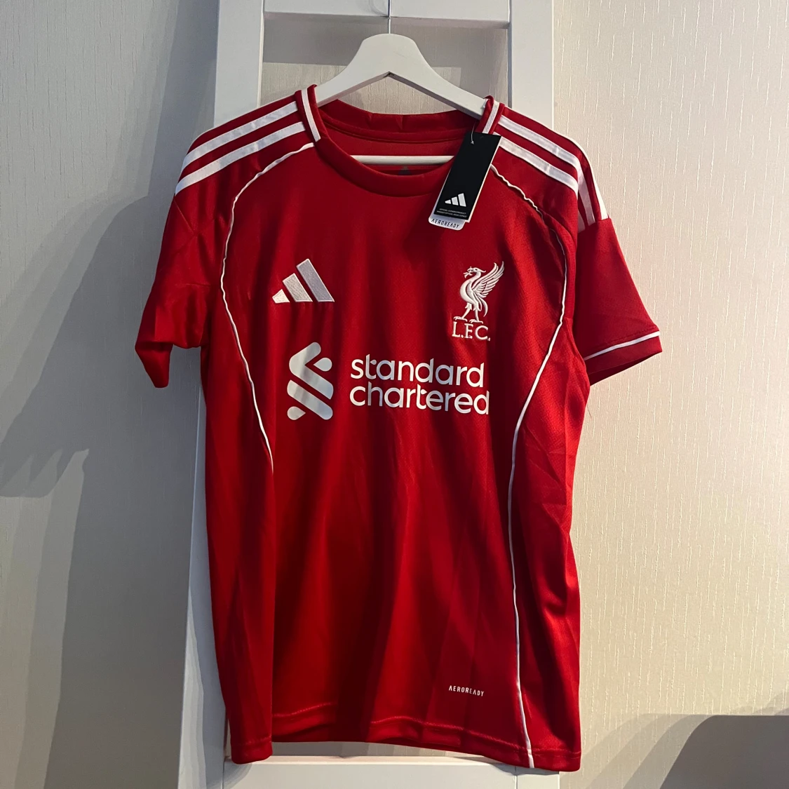 Liverpool Salah 11 Adidas fotbollströja S