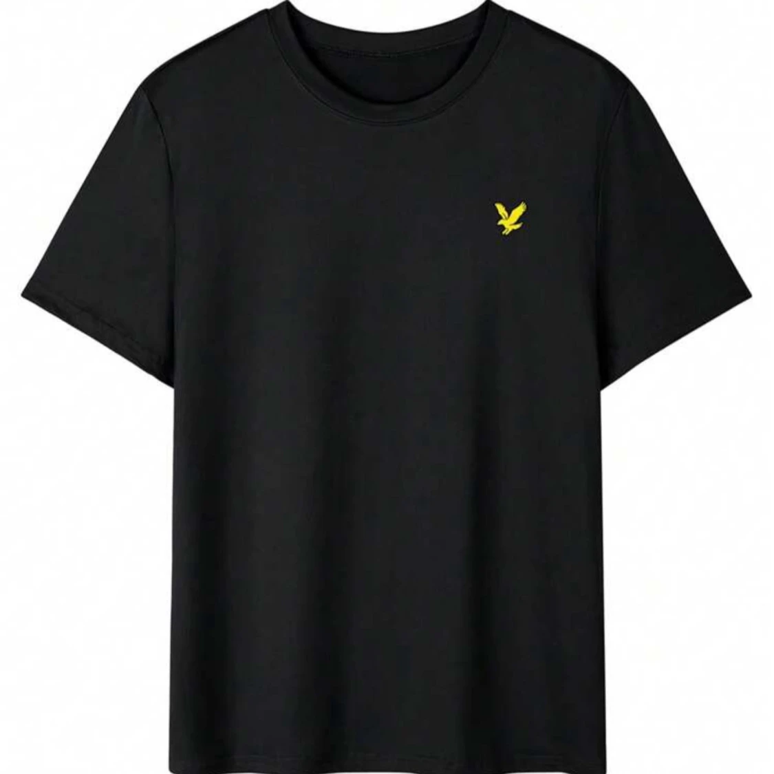 Svart t-shirt med gul logga Lyle & Scott - 1