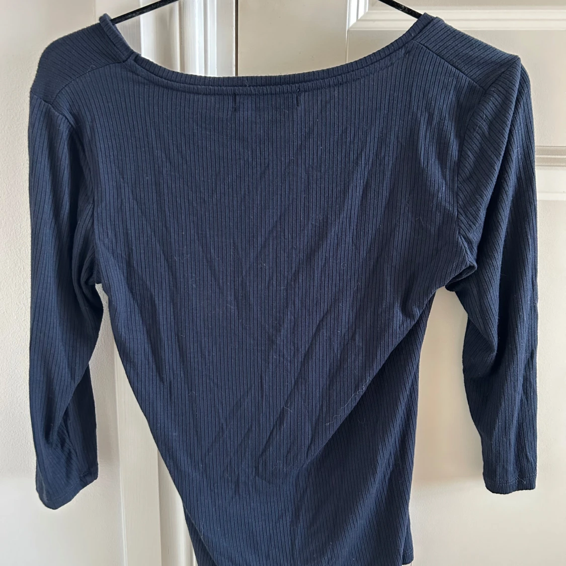 Mörkblå ribbad topp Carin Wester - 2