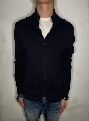 These Glory Days Cardigan - Strl - L | Skick - 10/10 | Nypris - ca 1200kr | Vid minsta lilla fundering är det bara att skriva🙌