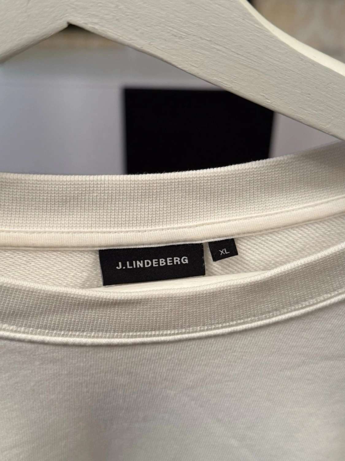 J. Lindberg sweatshirt  - 1