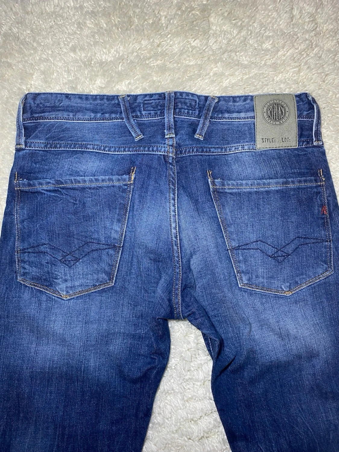 Mörkblå Replay Anbass jeans - 3