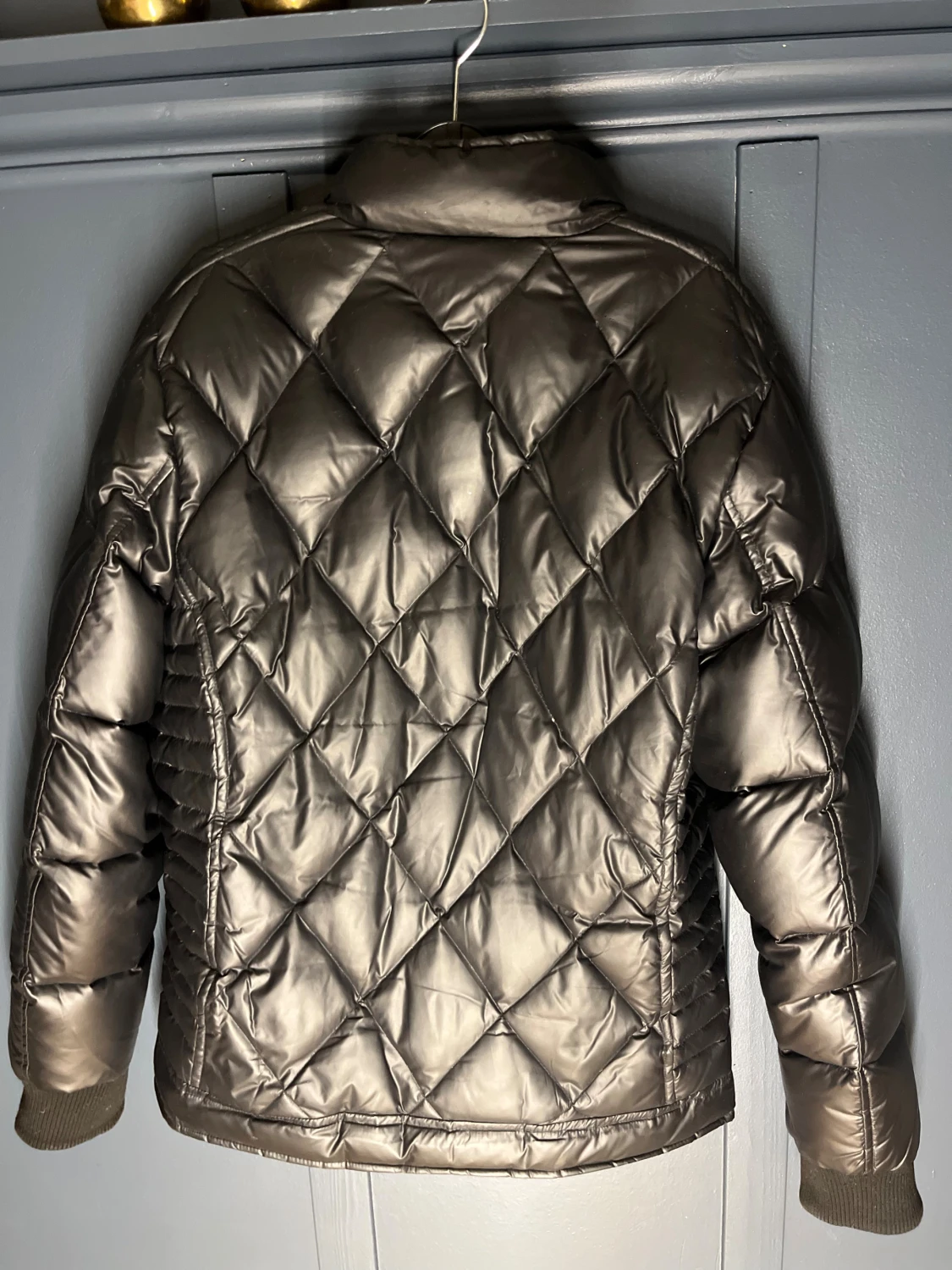 Svart quiltad dunjacka från Moncler - 3