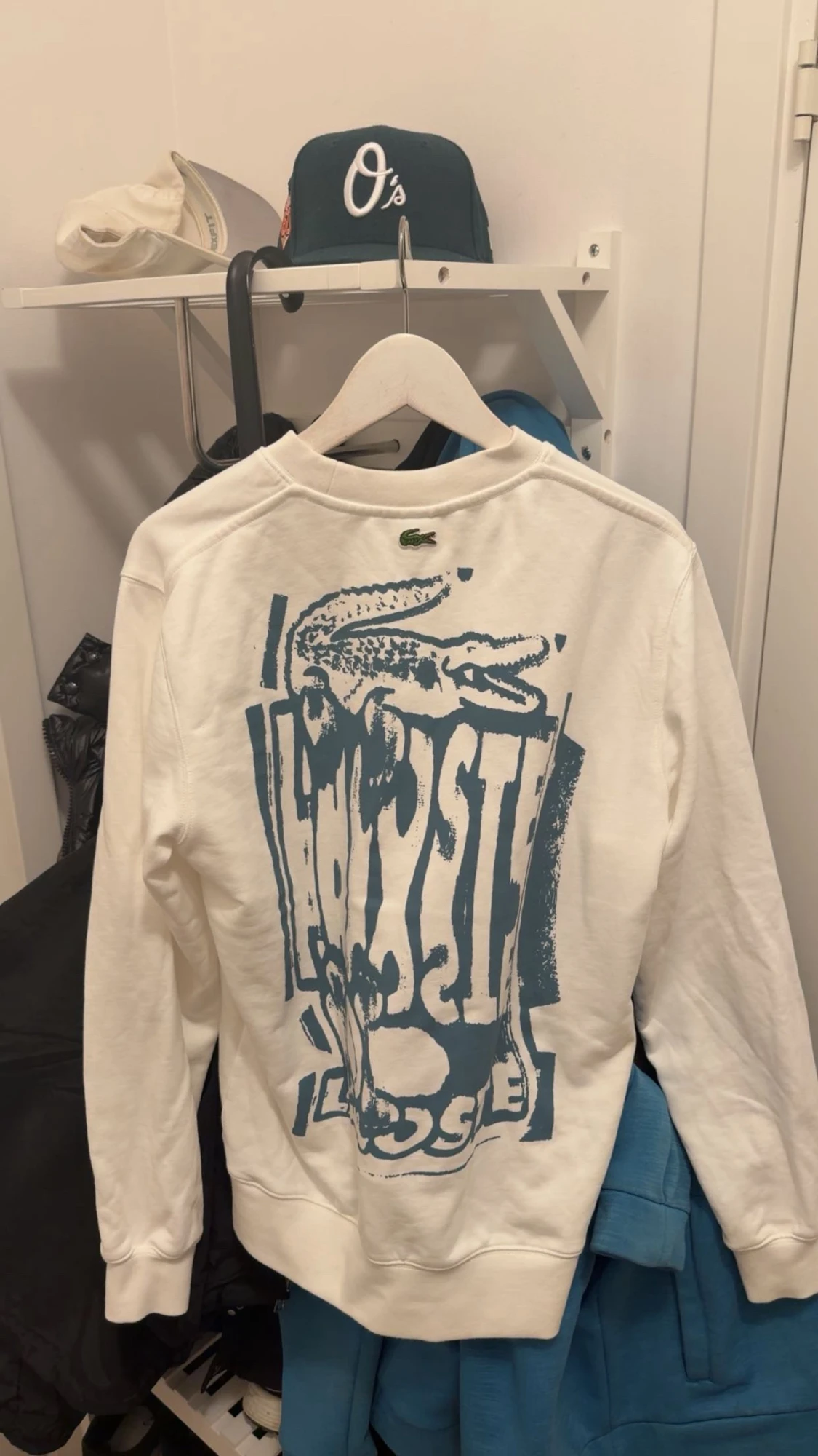Vit sweatshirt från Lacoste med tryck - 1