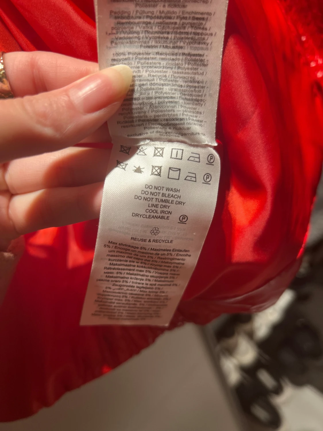 Röd pufferjacka från Vero Moda - 5