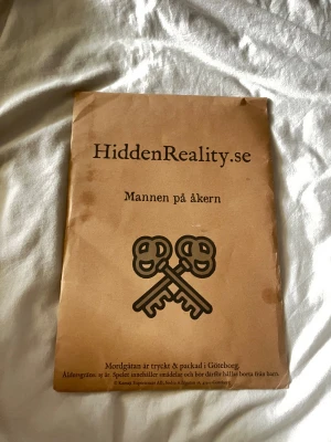 Hidden reality - Mannen på åkern - Endast spelat 1 gång, väldigt bra skick
