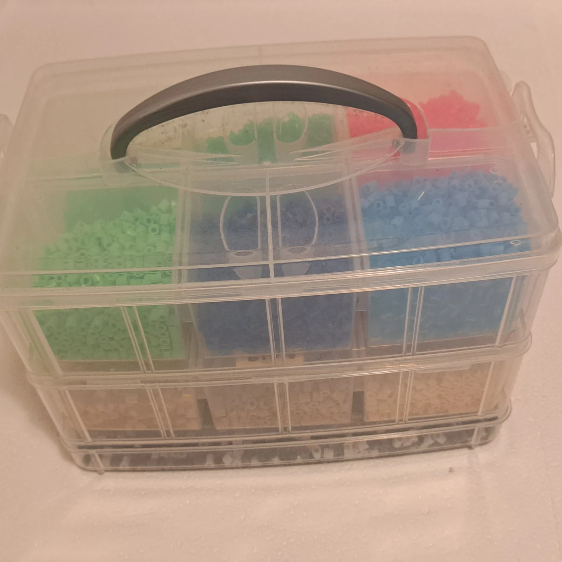 Förvaringsboxar med nabbi pärlor