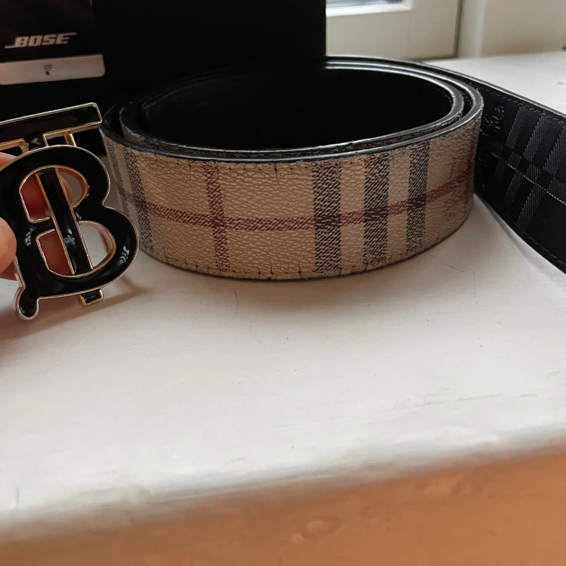 Beige rutig skärp från Burberry
