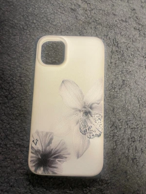 iPhone 11 skal med en blomma på  - Mycket bra 