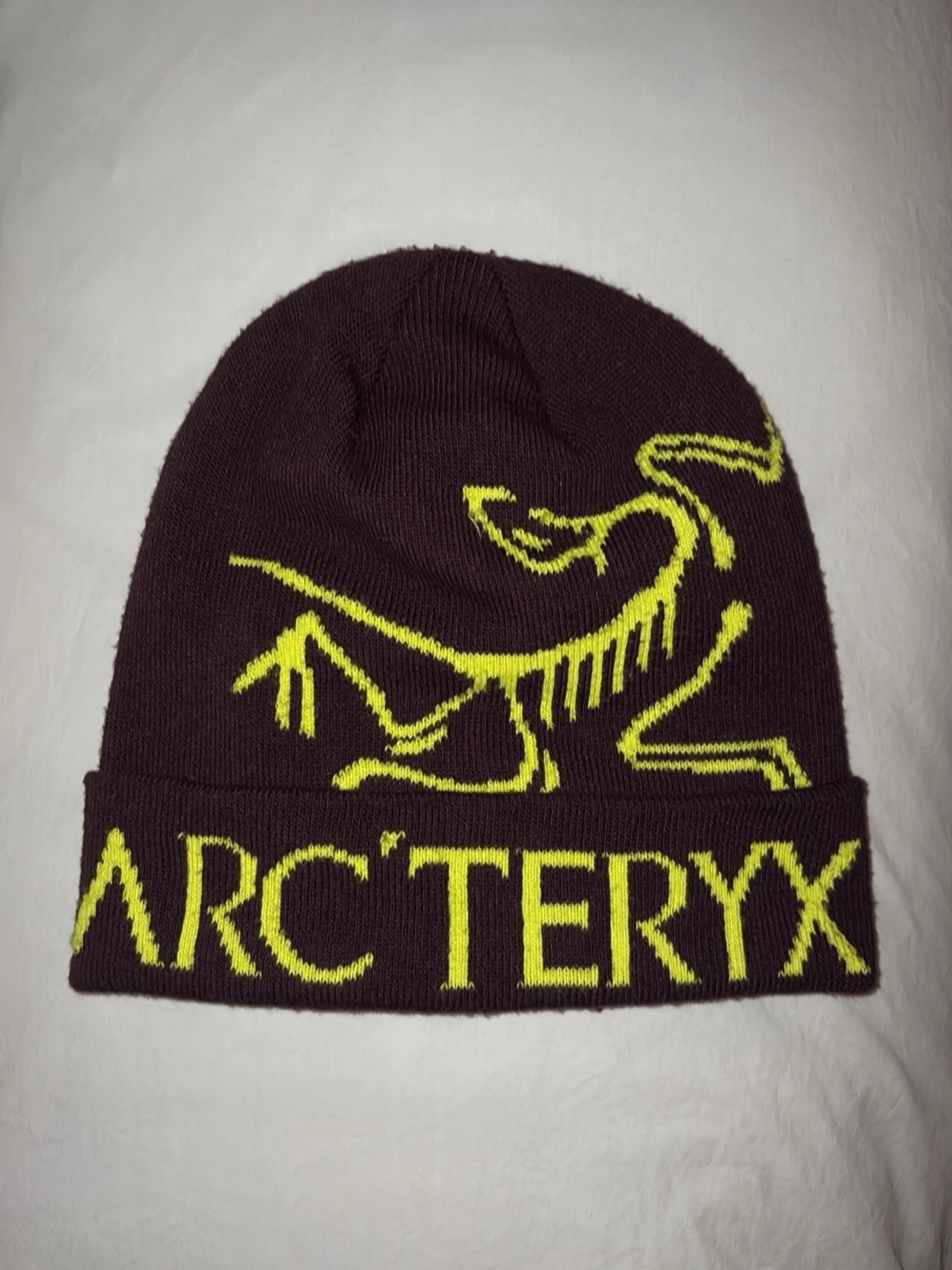 Brun mössa från Arc'teryx