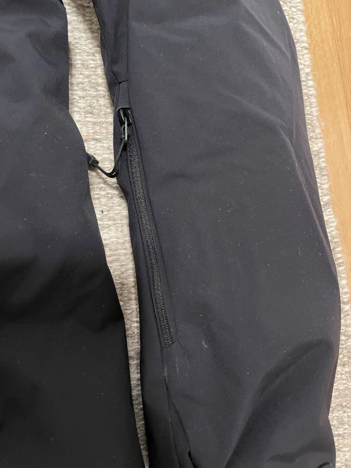 Svart skidjacka Peak Performance - 1