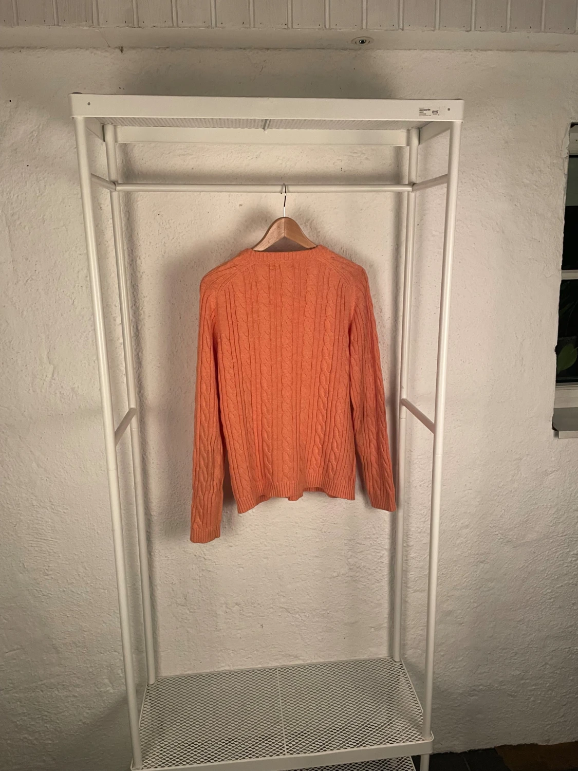 Orange stickad tröja från Morris - 2