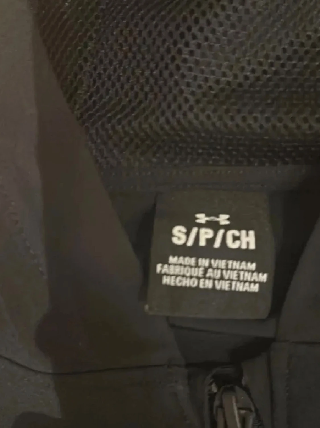 Svart vindjacka från Under Armour - 2