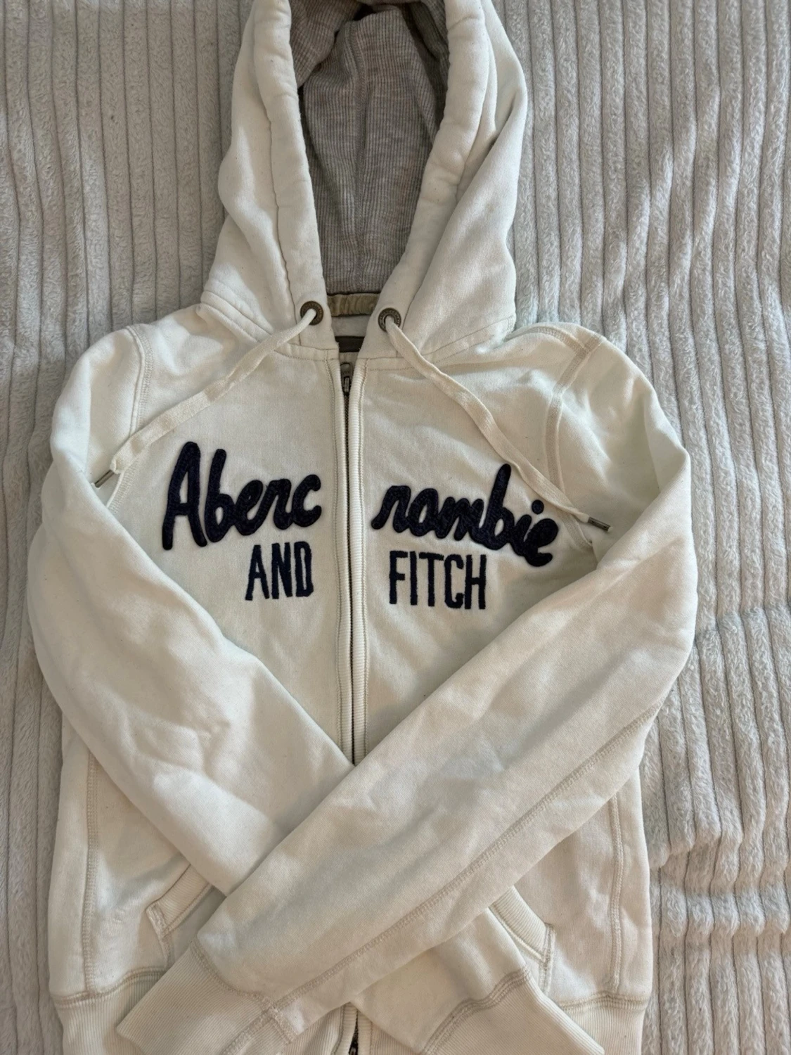 abercrombie&fitch zip up hoodie - 3