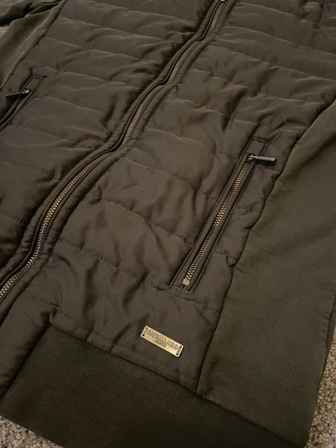 Mörkgrön cardigan ifrån cavallaro  - 1