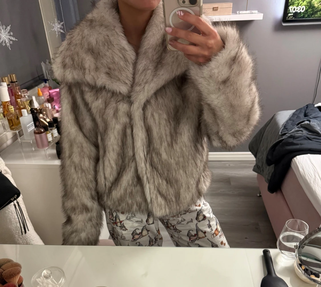 Ny pälsjacka från ONLY