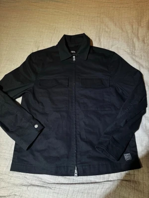 Overshirt ZARA - Overshirt från ZARA, aldrig använd. Storlek M
