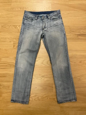 Across denim drainer vintage jeans - W33 L32 Mycket fina - Hela utan skador - 🙌 Skickar direkt samma dag. 