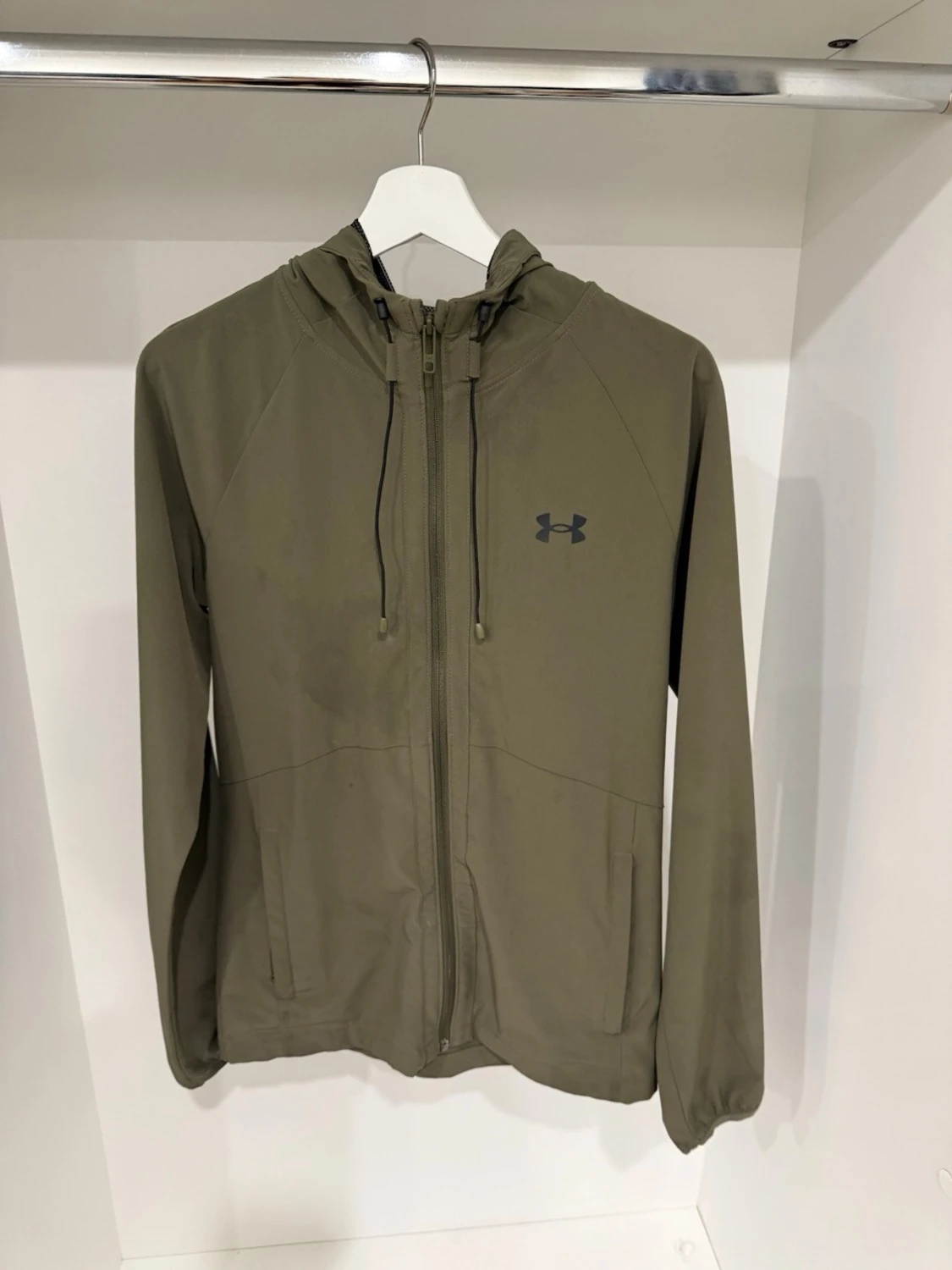 Under Armour windbreaker 