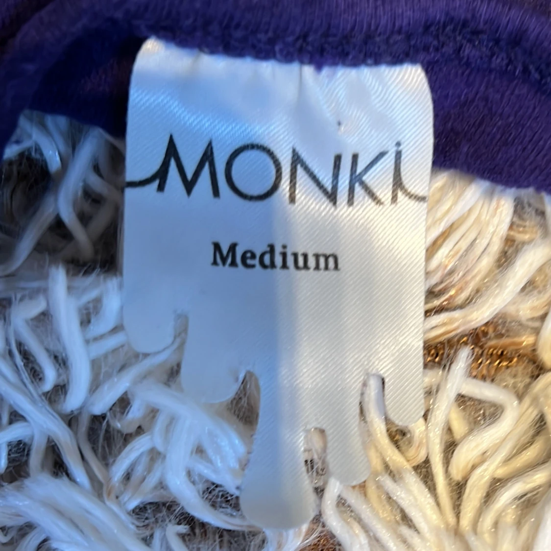 Lila linnetopp från Monki - 1