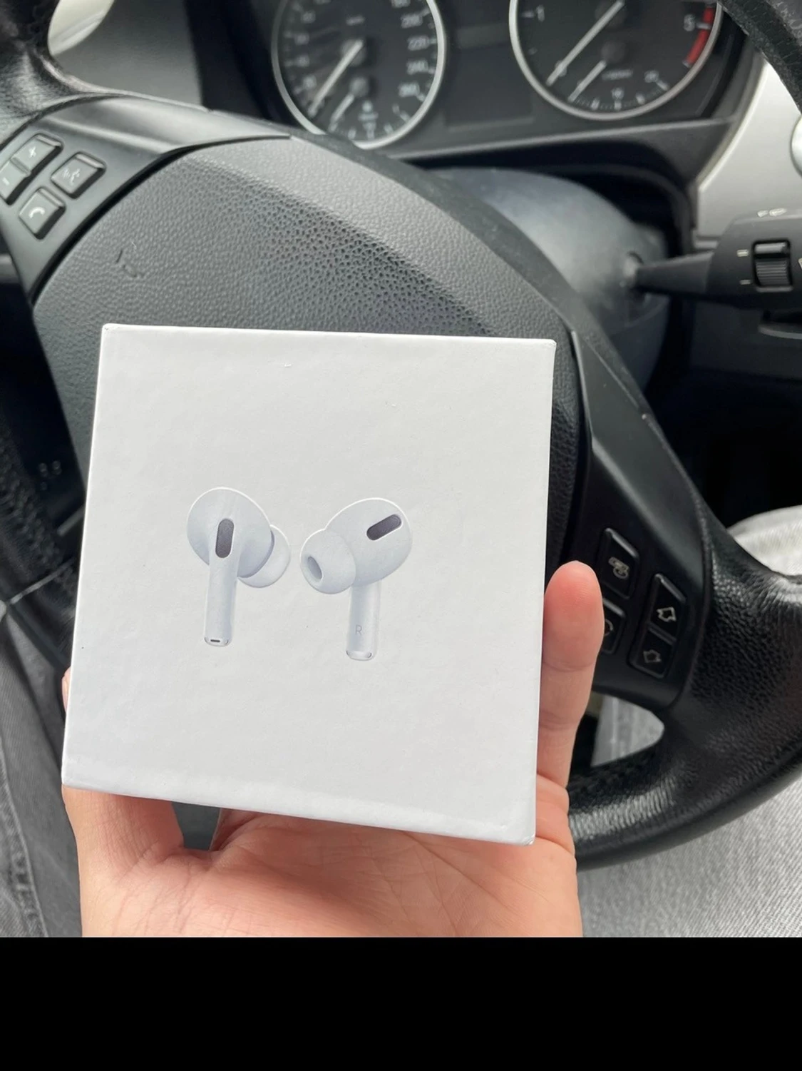 AirPods Pro - 4