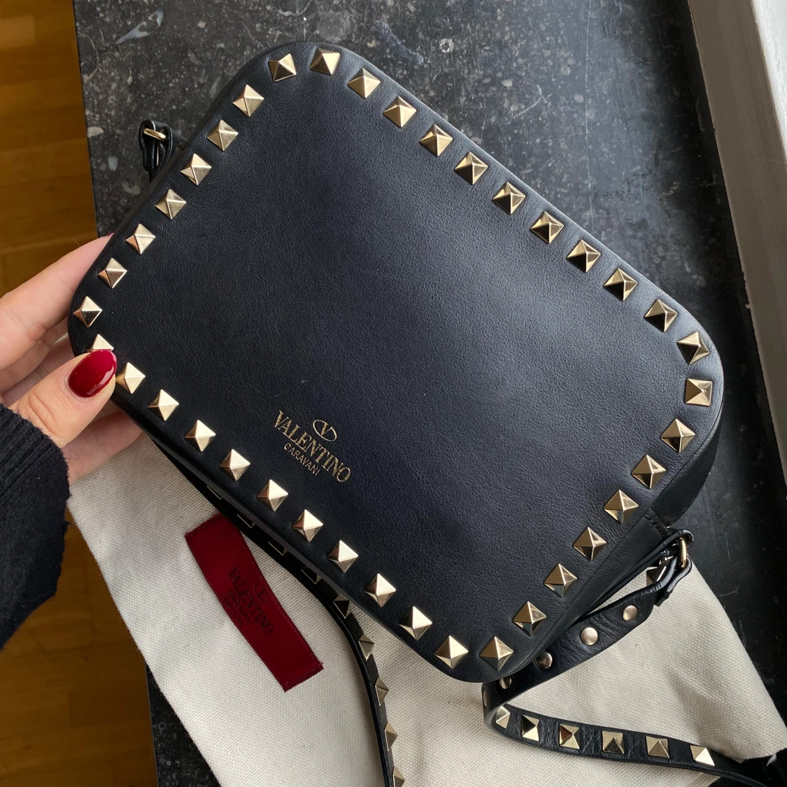 Valentino Garavani väska