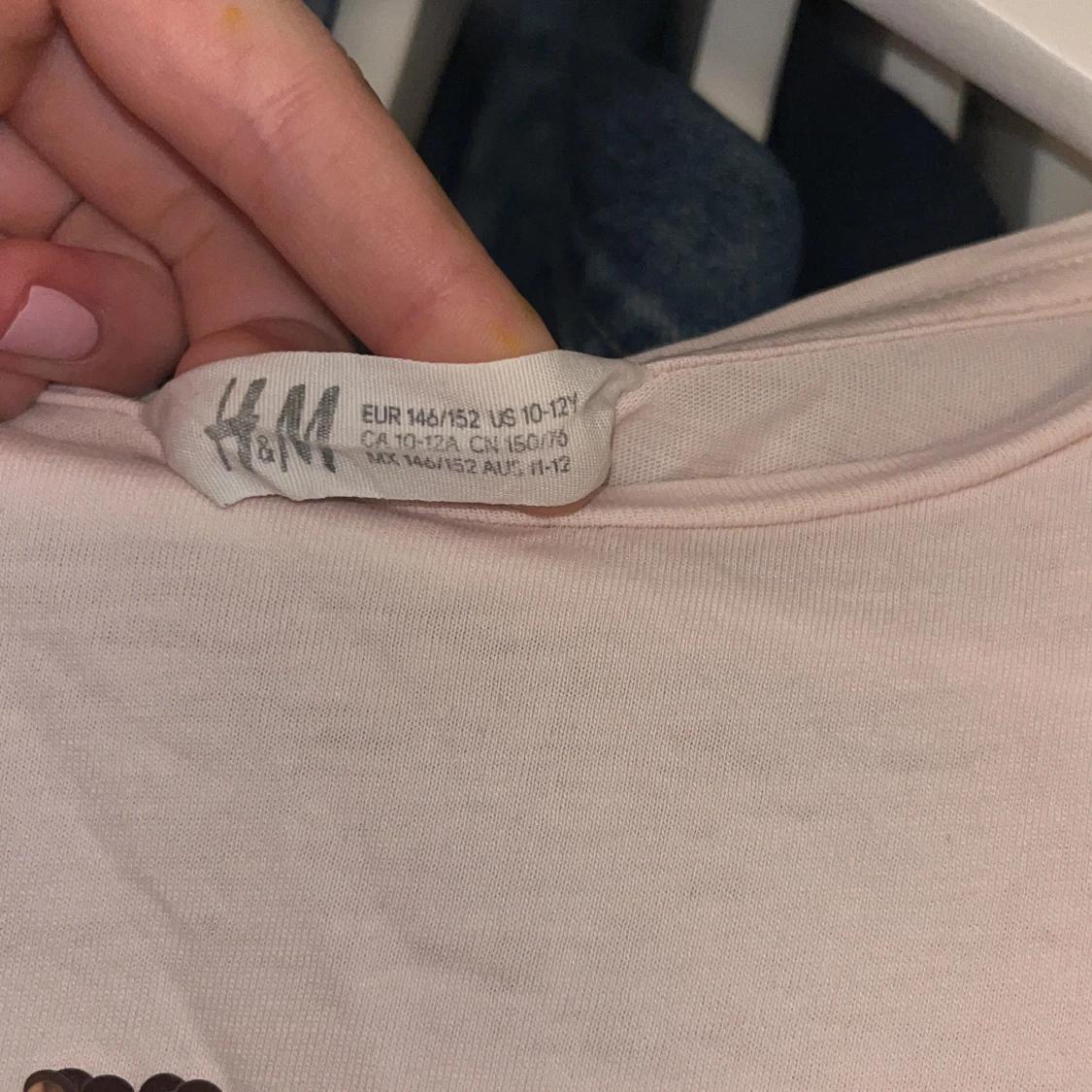 Ljusrosa NYC t-shirt med paljetter H&M❤️ - 2