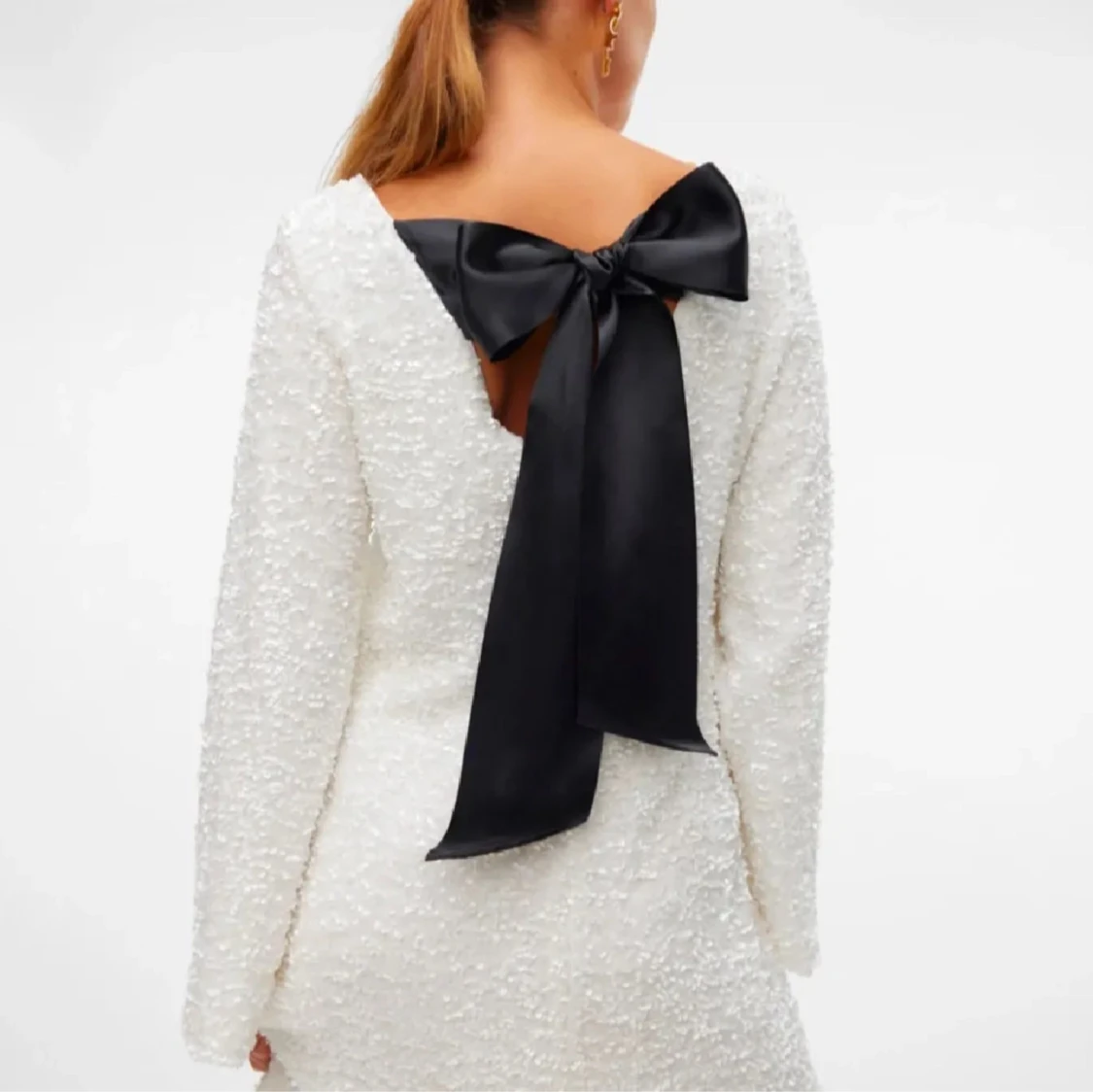 Populär glitterklänning  - 2