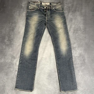 Jacob cohen jeans ”620 comfort” - Skick 10/10, helt nya med tags. Ingår: jeans och tags. Nypris ~ 5200kr.