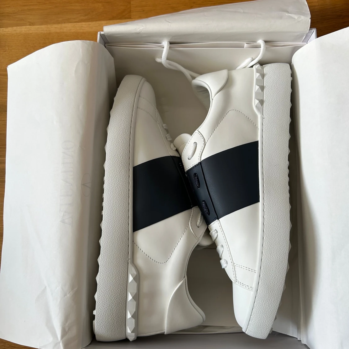 Valentino Garavani Open sneakers vit/svart
