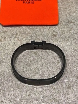 Herme$ armband  - Herme$ armband  storlek 16cm 