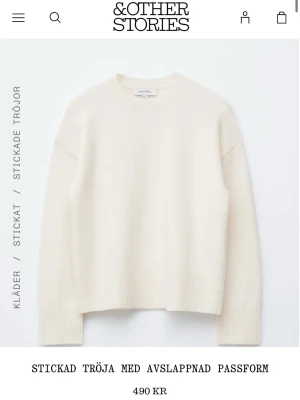 Stickad tröja - Stickad tröja från & other stories i storlek Xs. Den är i Jättefint skick💞