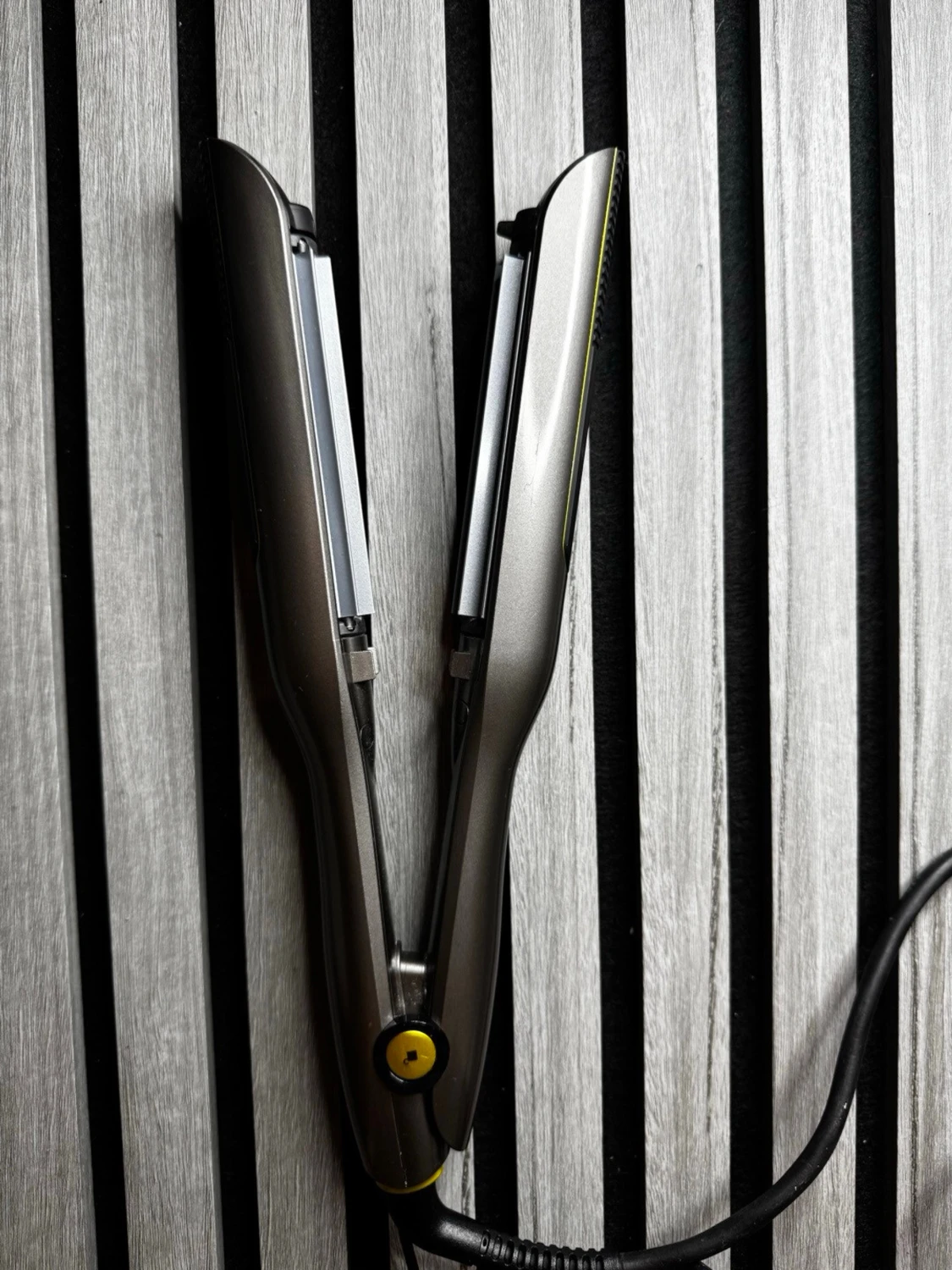 Svart och silver Locktång