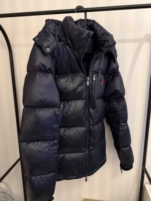 Ralph lauren jacka - Ralph lauren jacka - storlek xs - skick 8/10 - fler frågor? Kontakta mig