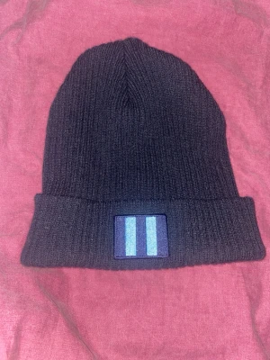 DIF Säsongskort mössa  - Helt ny oanvänd 