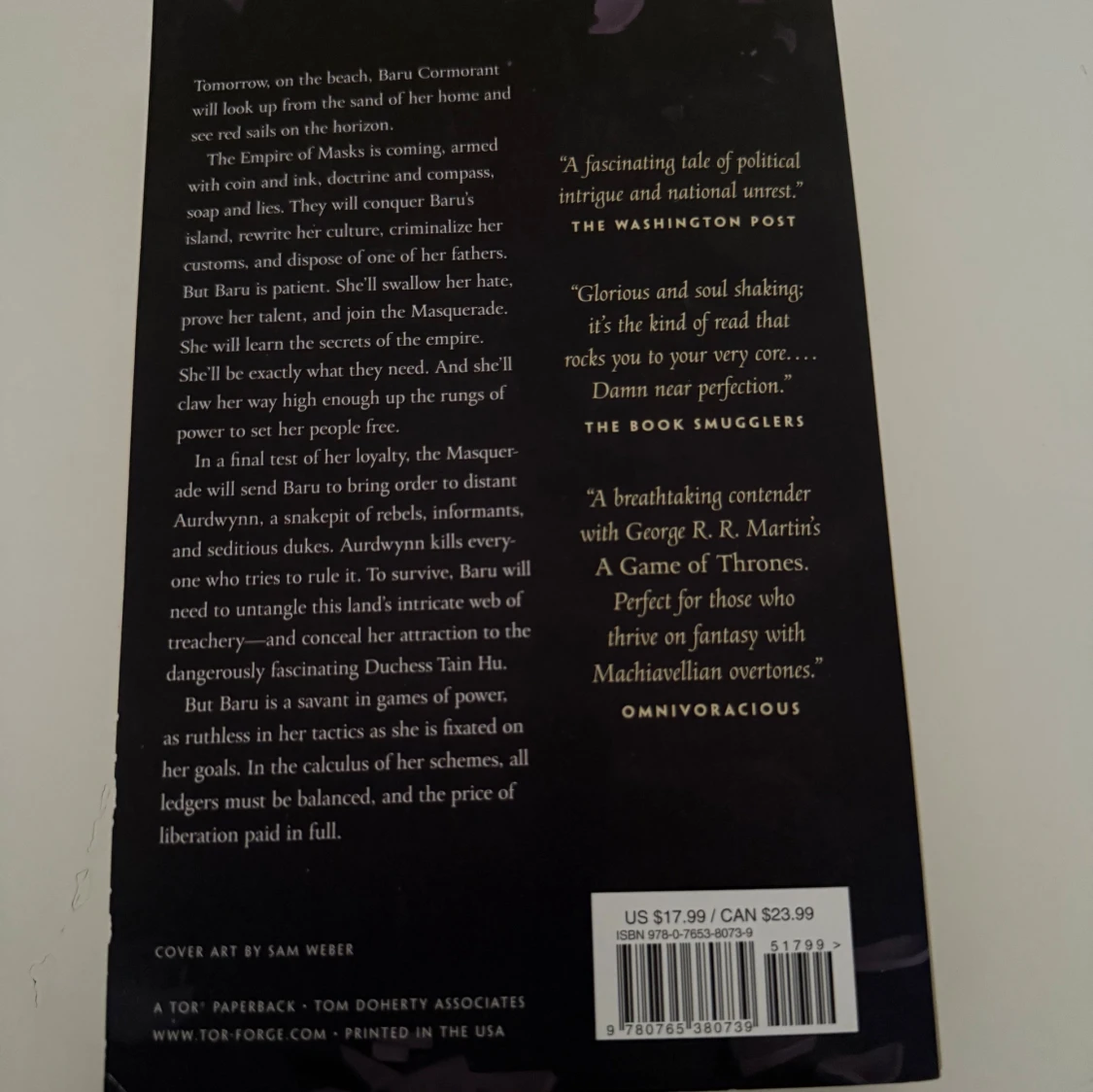 The Traitor Baru Cormorant bok - 2