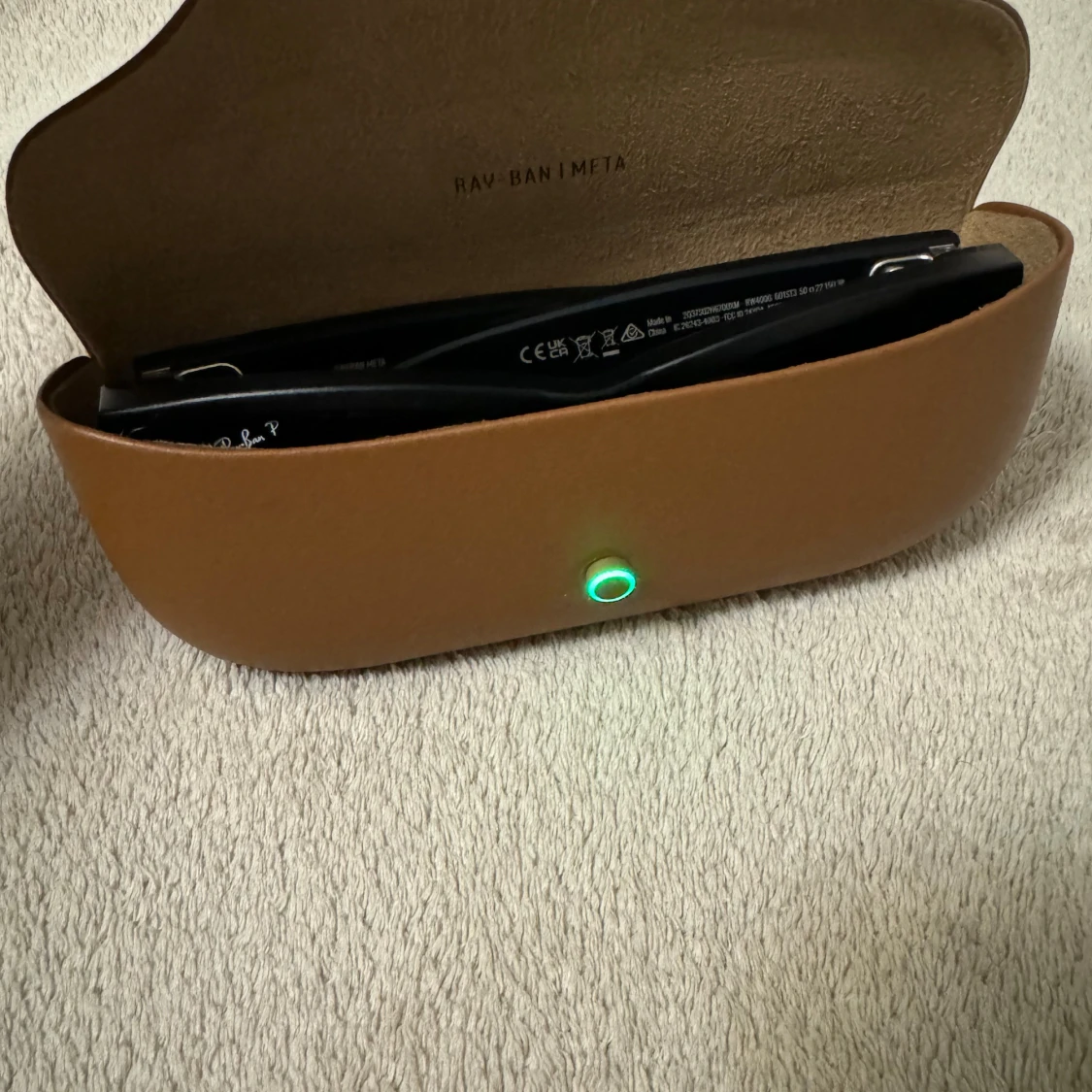 Ray-Ban Meta Wayfarer (Gen 1) - 4