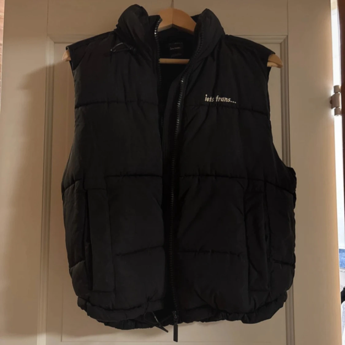 iets frans... pufferväst 🖤 - 1