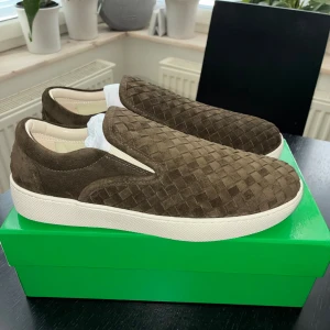 Bottega Veneta skor - Riktigt snygga boteg veneta skor. Helt oanvända, Storlek 44. (OBS 1;1 K0P1A).