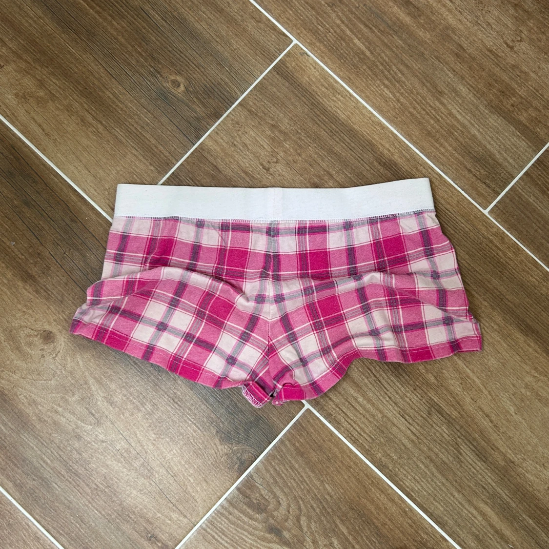 Hard rock lågmidjade shorts  - 4