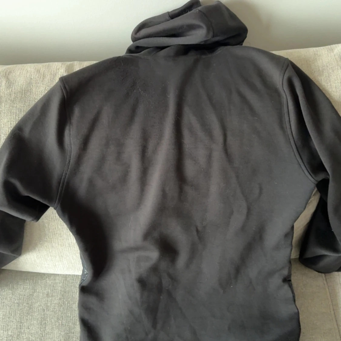 Svart hybrid jacka Peak Performance S - 2