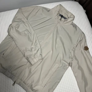 Moncler Meidassa Jacket - Strl 2/M. Bra skick 8.5/10