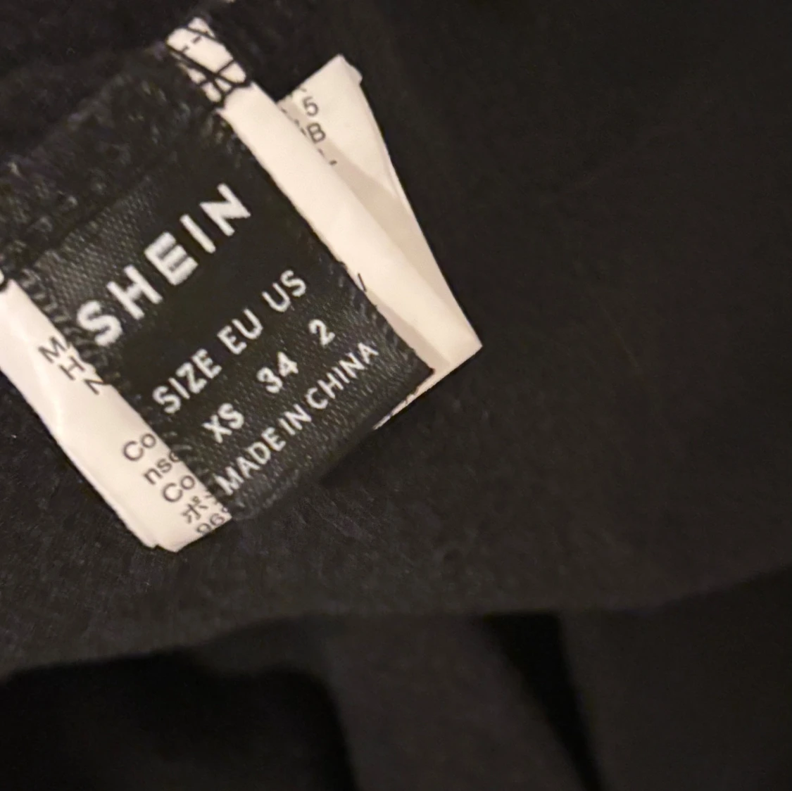 Offshoulder hoodie - 2