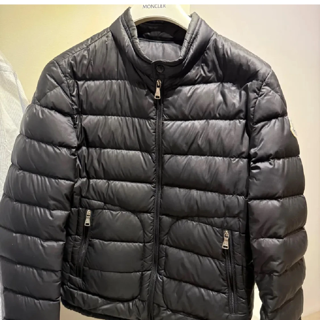 Moncler acorus jacka  - 2
