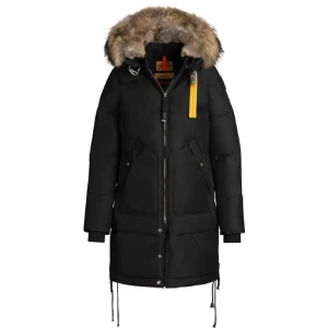 Parajumer jacka  - ÄKTA!! En jättevarm och skön jacka till vintern. Lång jacka som håller värmen. Hör av dig för mer information!