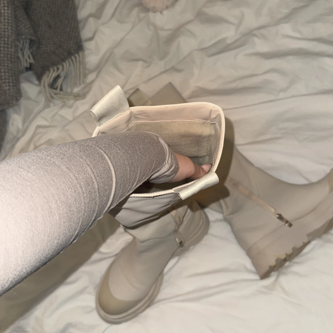 Beiga chunky stövlar med dragkedja - 2