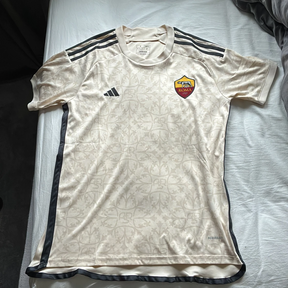 Beige AS Roma fotbollströja Adidas