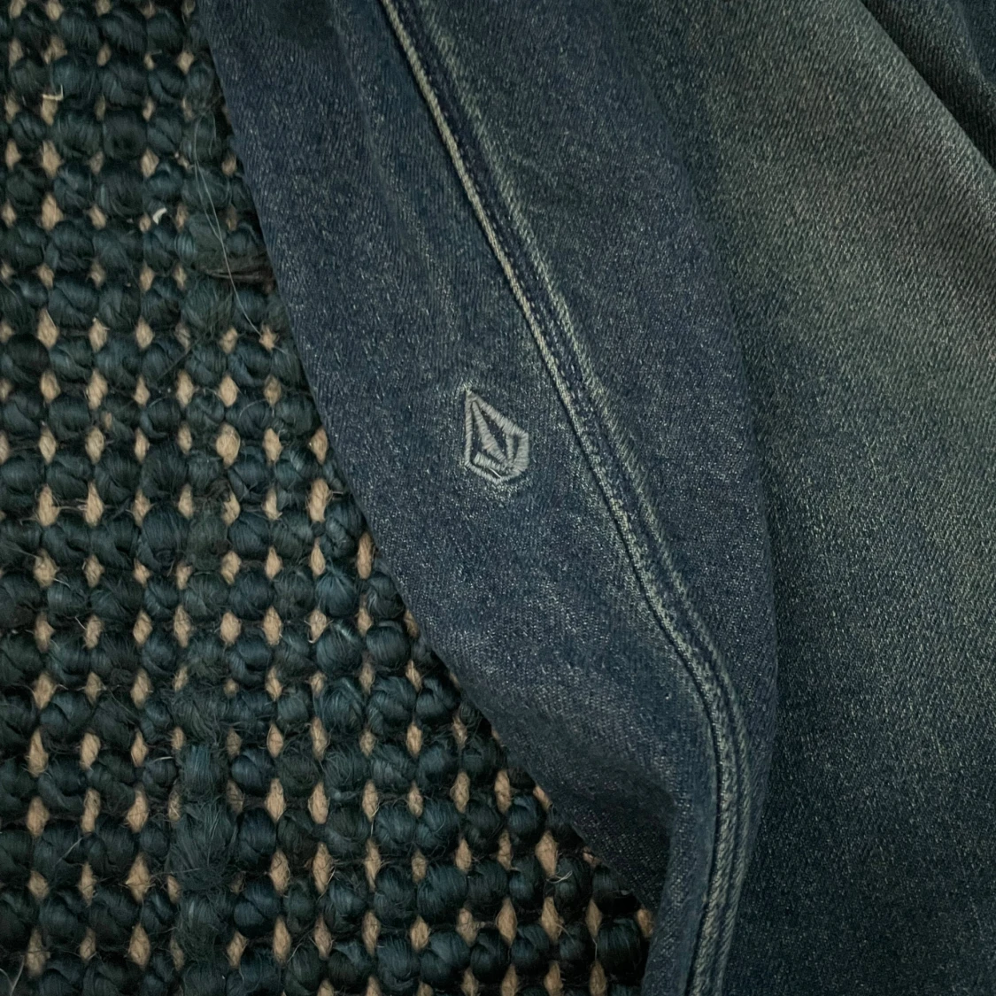 Blå loose jeans från Volcom - 2